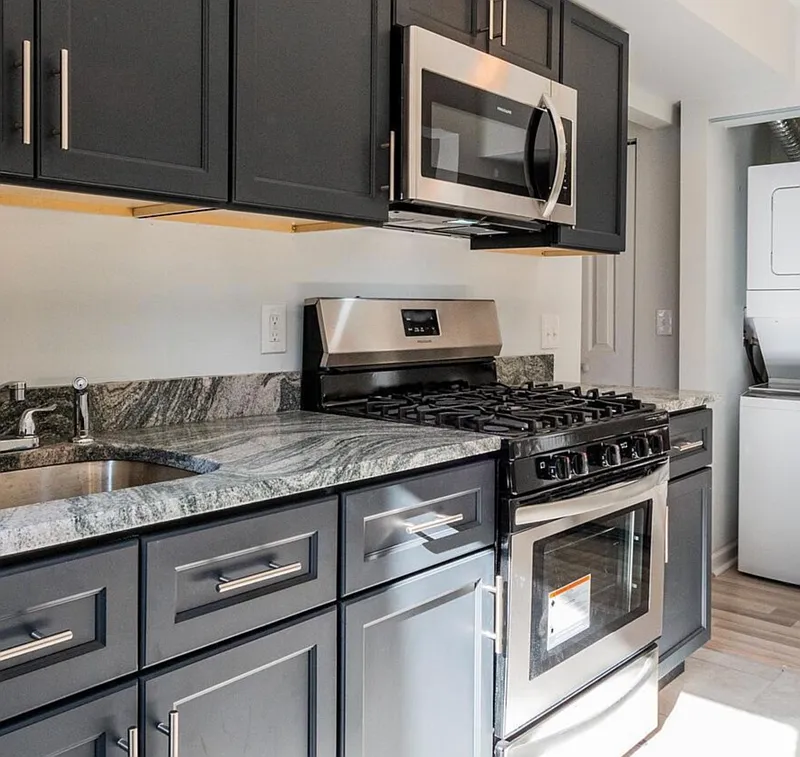 1 bed, 1.0 bath, 600 sqft, $1,400 — Photo 1