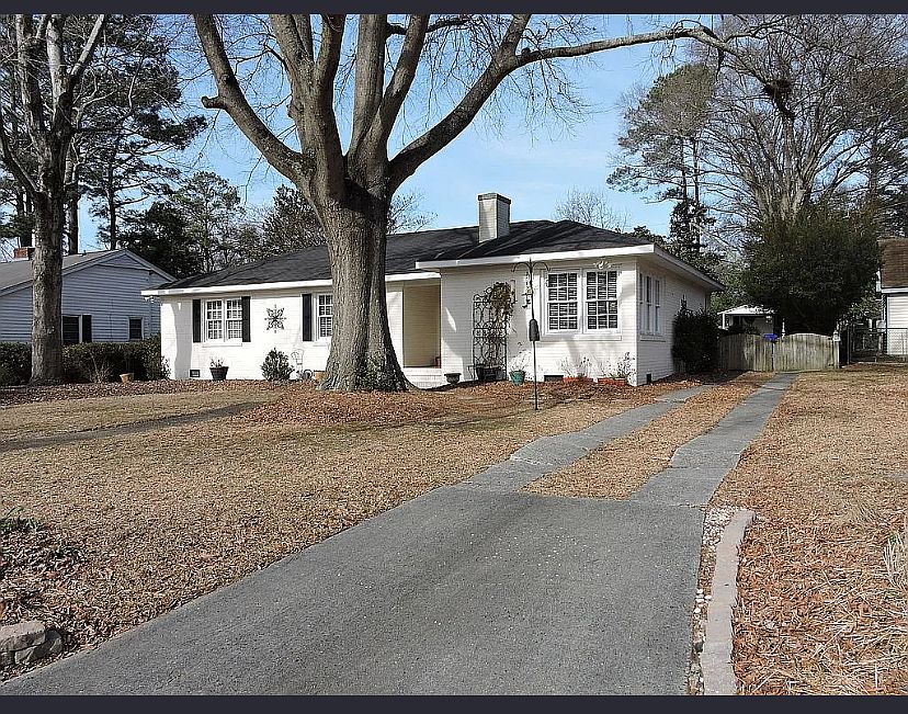 1st image of 1303 Evergreen Dr