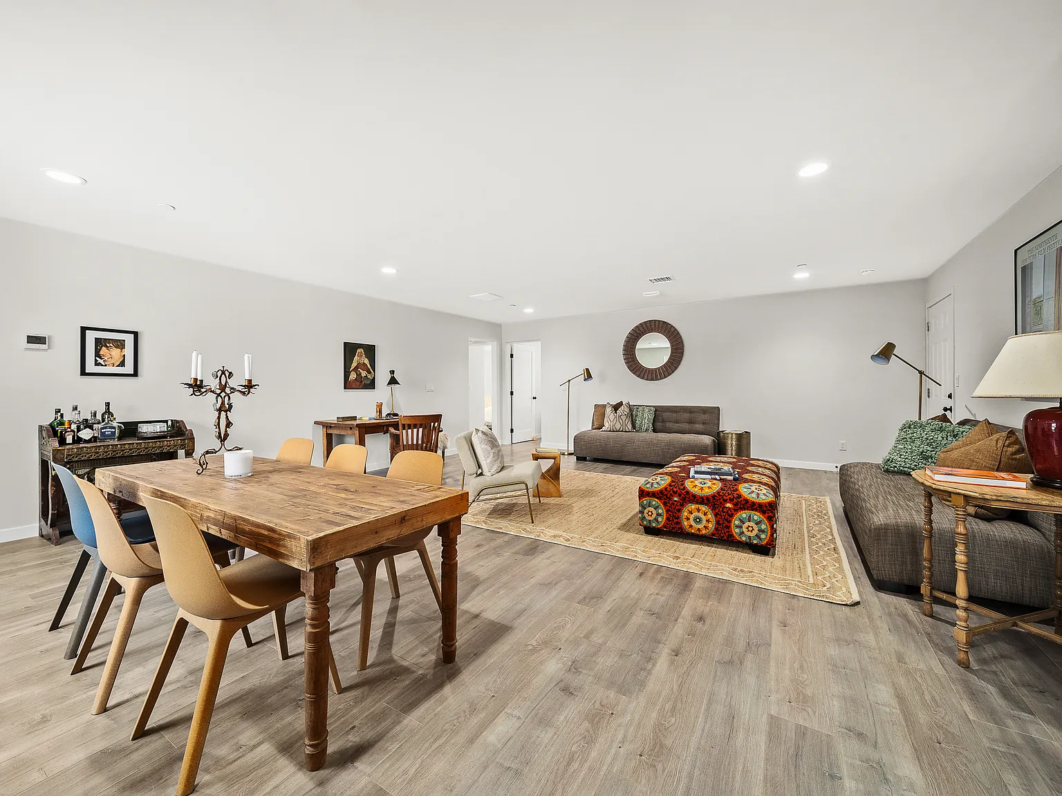 3 bed, 1570 sqft, $3,485 — Photo 2