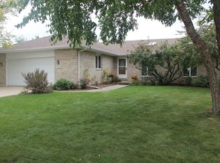 302 Calla Dr, Manhattan, IL 60442