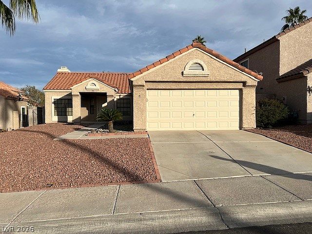 1st image of 54 Westheimer Rd