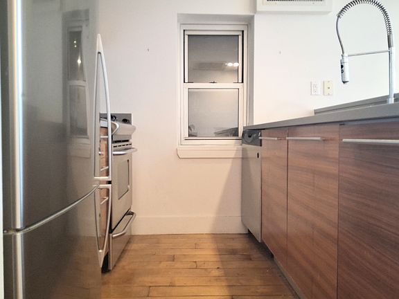 5th image of 447 Humboldt St APT 3A