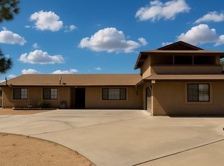 15545 Sycamore St, Hesperia, CA 92345