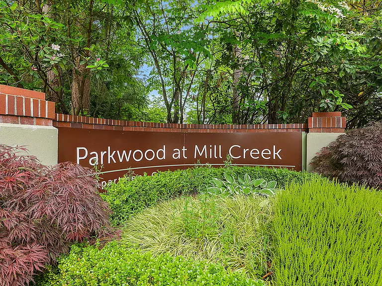 Parkwood at Mill Creek — Photo 6