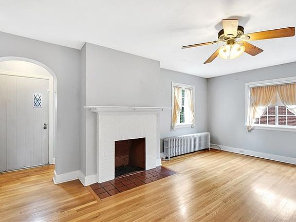 2nd image of 523 Hampton St
