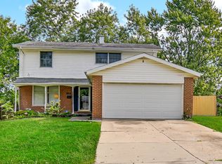 815 Blackhawk Dr, University Park, IL 60484