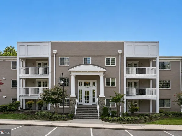 4167 S Four Mile Run Dr Unit 301, Arlington, VA 22204