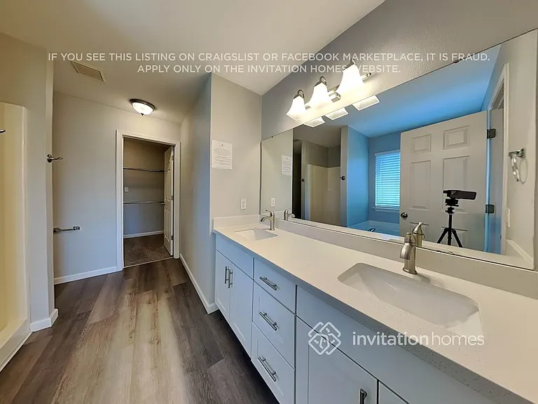 216 Michell Ln NE — Photo 11