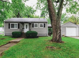 1402 Kenwood Ave, Springfield, OH 45505