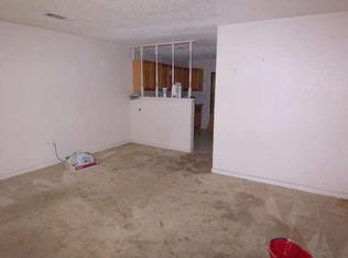 1615 W 3rd St, Irving, TX 75060