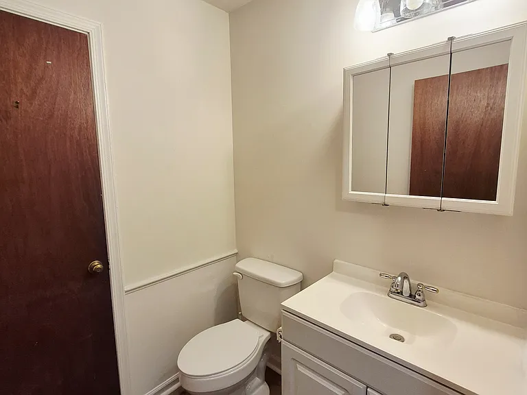 1412 Blair St — Photo 23