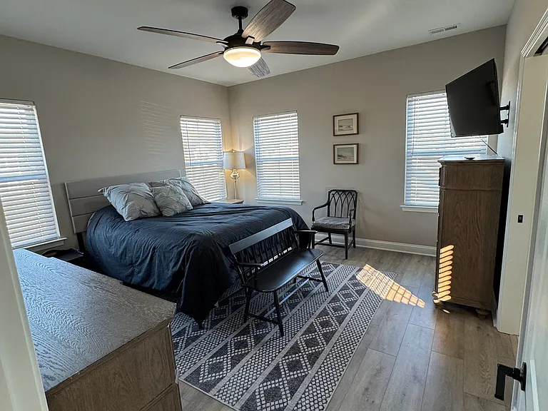 Upstairs Primary Suite