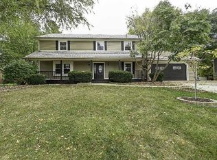 1109 Barcelona Dr, Greenwood, IN 46143