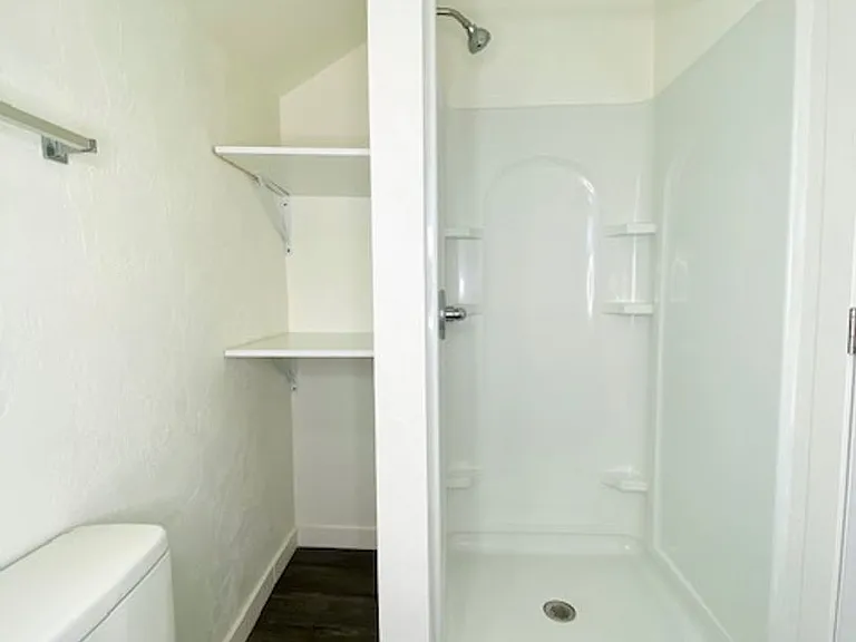 702 Algoma St — Photo 11