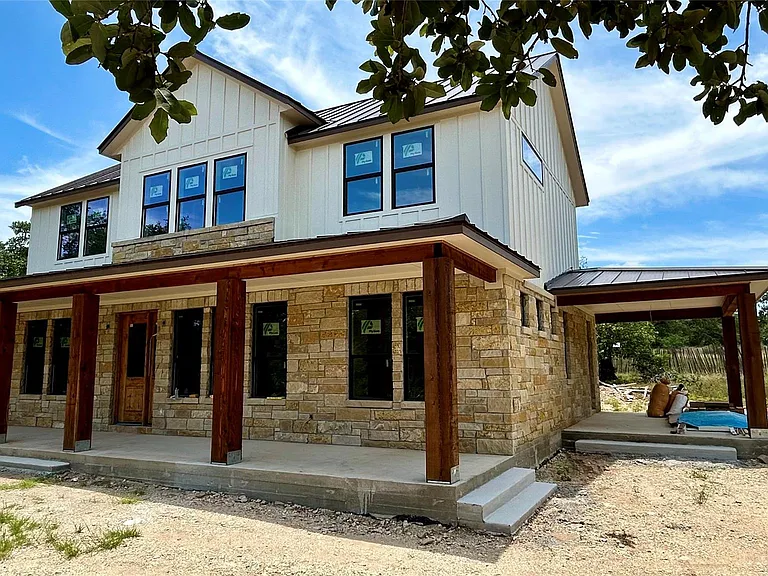 FM 150 Rd W — Photo 1