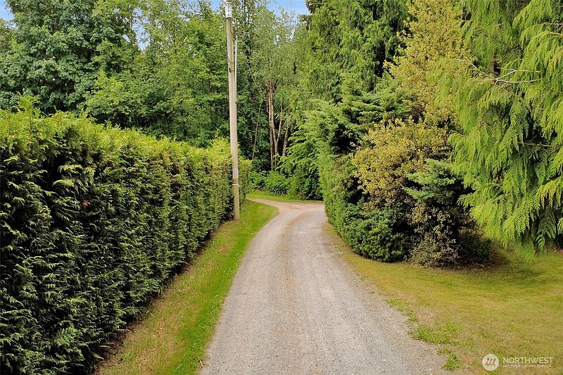 4th image of 7989 Andreason Place