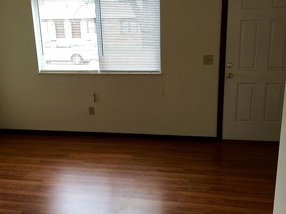 Bellevue Living room