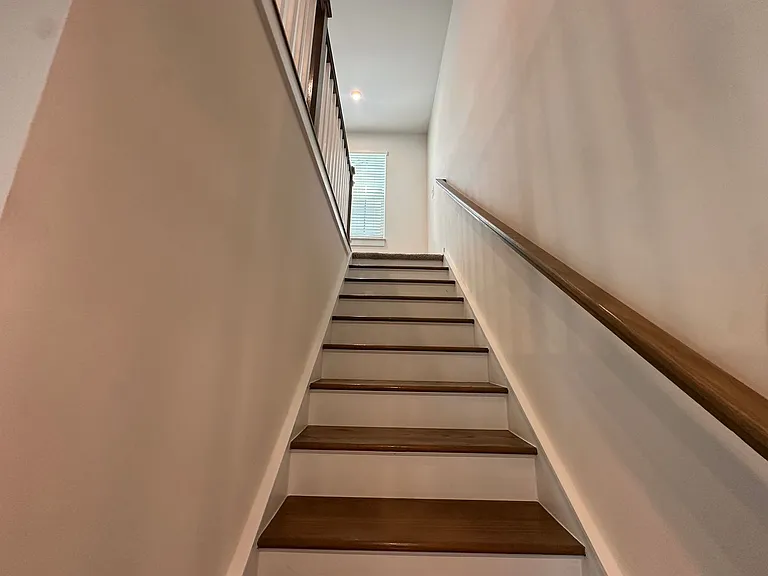 1668 Burtonwood Dr — Photo 7