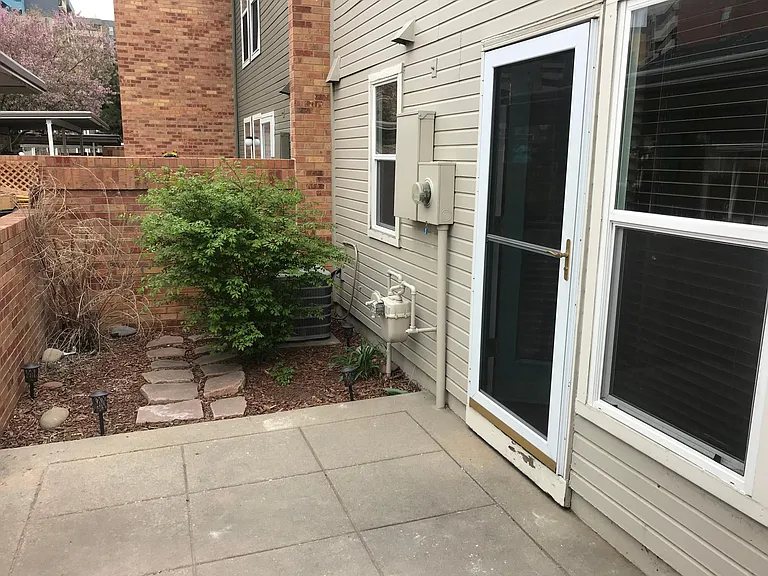 1201 Galapago St #92 — Photo 24