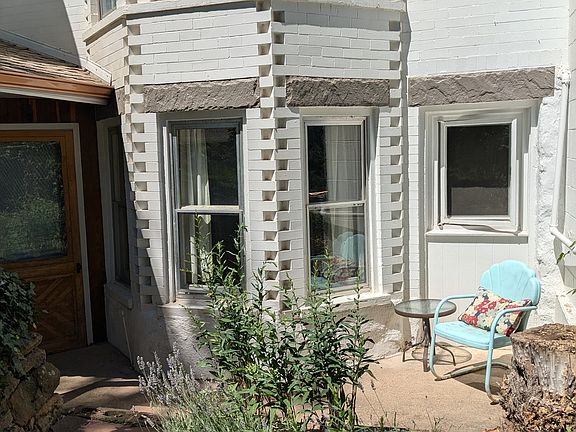 4th image of 432 Marine St