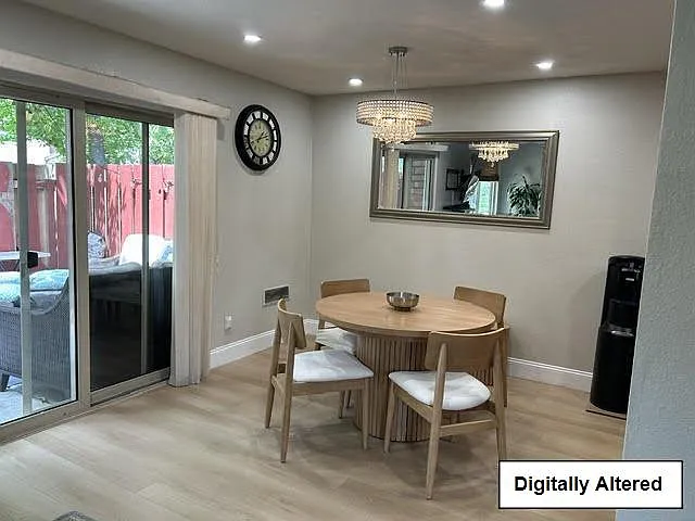 2598 Knightsbridge Ln — Photo 3
