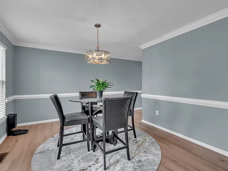 1402 Bermuda Dunes Ct — Photo 8
