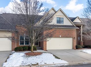 4105 N Grande Way, Trenton, MI 48183