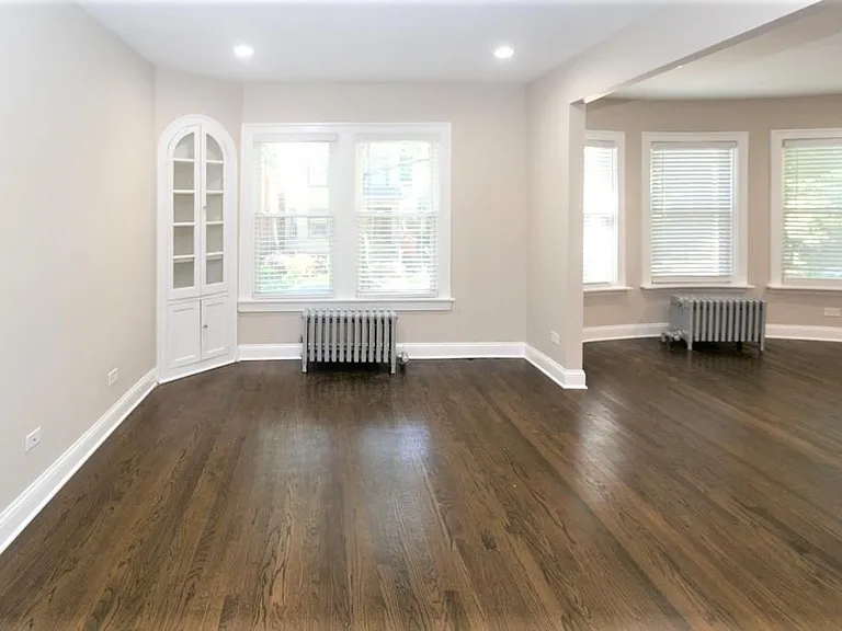 1432 W Farragut Ave #2A — Photo 4