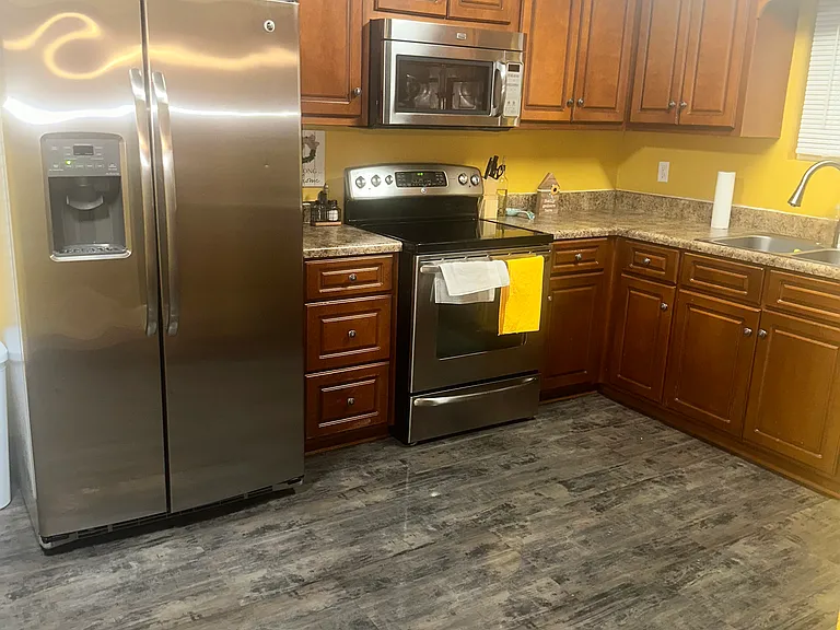 111 Fornum Dr — Photo 1