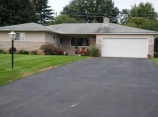 4089 Marlowa Dr, Groveport, OH 43125