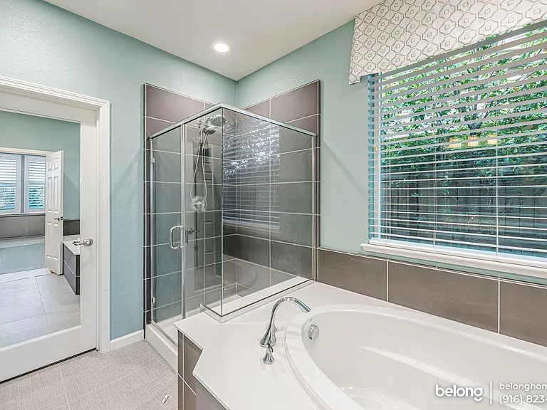 9773 Philta Way — Photo 36