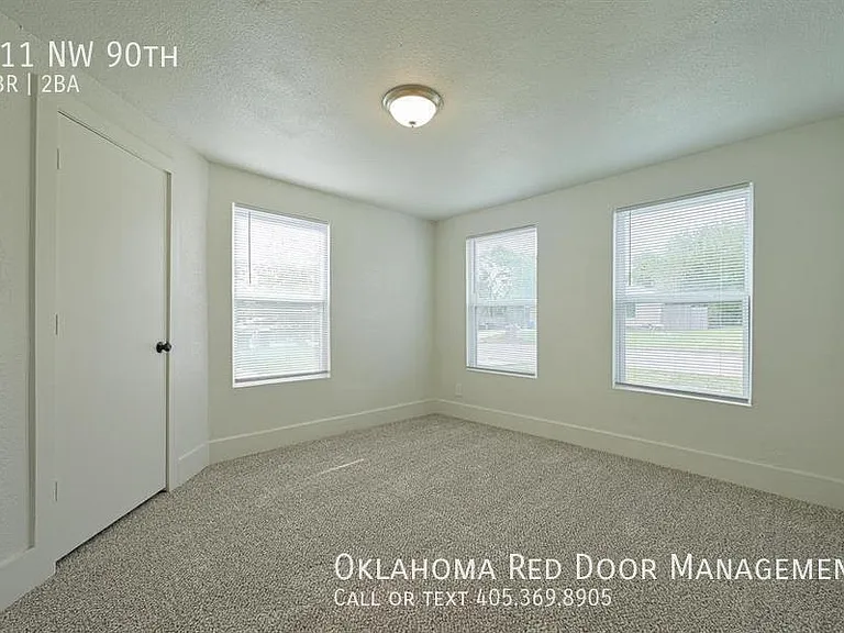 411 NW 90th St — Photo 15