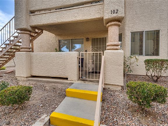2nd image of 904 Boulder Springs Dr Unit 102