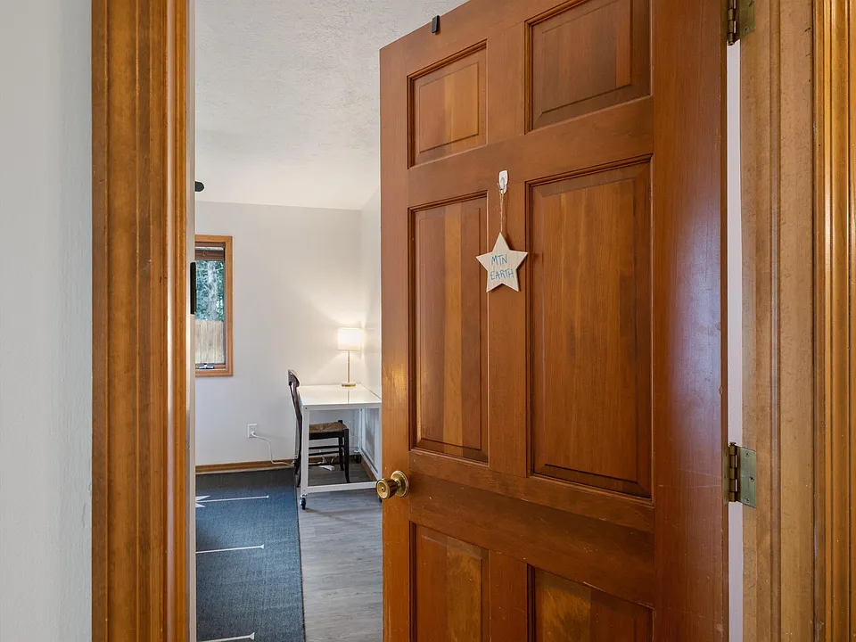 1711 W Koch St #43