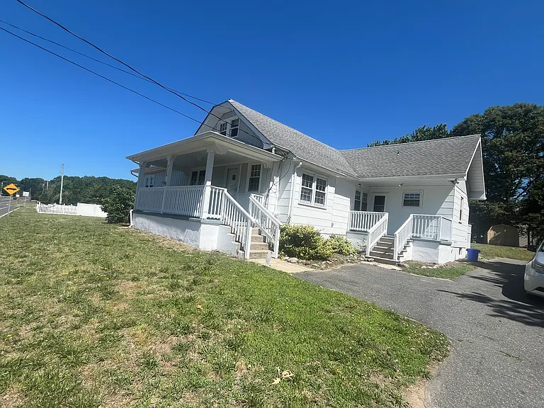 6558 Mill Rd — Photo 1