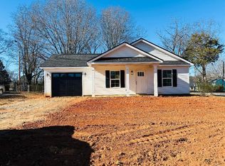 2417 Andrews Rd, Spartanburg, SC 29302