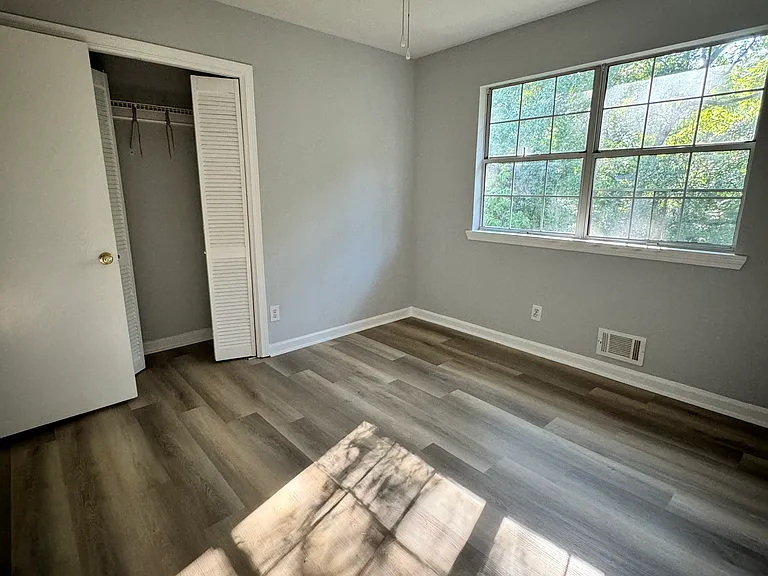1005 Hill St SE #B — Photo 19