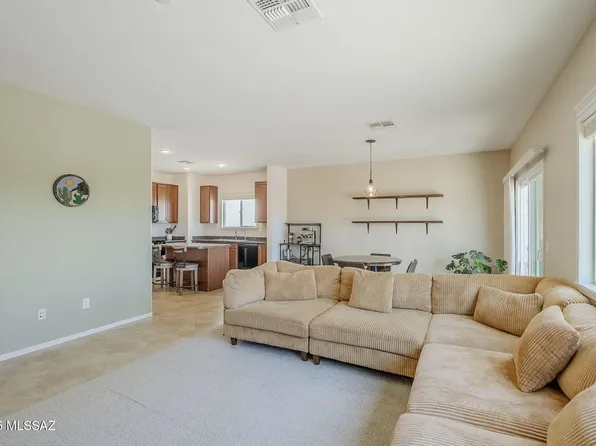 15691 S Avenida Cuaima, Sahuarita, AZ 85629