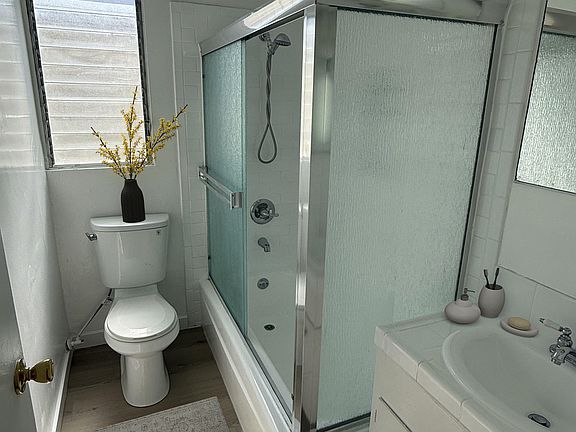 5th image of 1666 S Federal Ave #10
