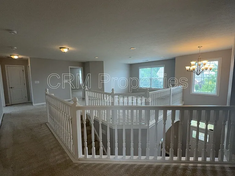 6311 Burgin Dr — Photo 46