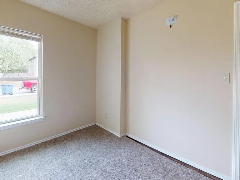 2166 Mossy Creek Dr — Photo 14