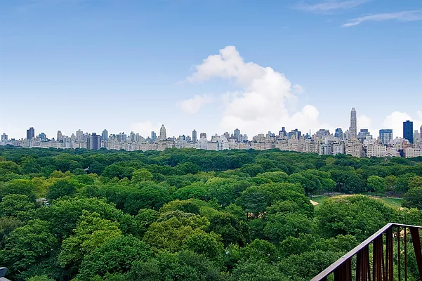 Sold by Corcoran | media 4