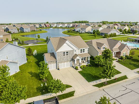 3rd image of 16712 Cavallina Ln