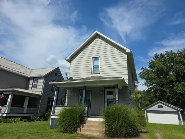 629 Fair Ave NE, New Philadelphia, OH 44663