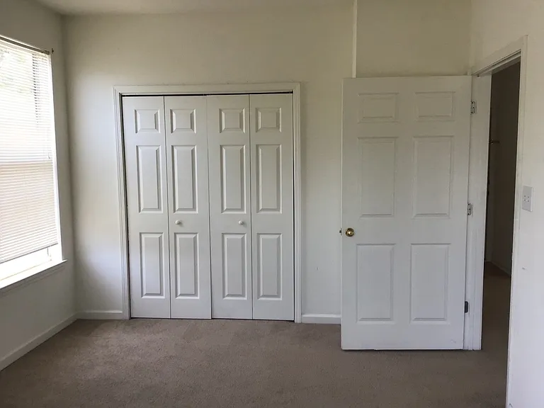 1298 River Oaks Dr #5K — Photo 4