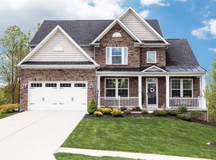 1018 Pleasant Ridge Dr, Mars, PA 16046