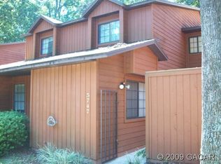 5747 SW 10th Pl, Gainesville, FL 32607