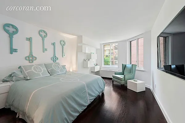 Sold by Corcoran | media 15