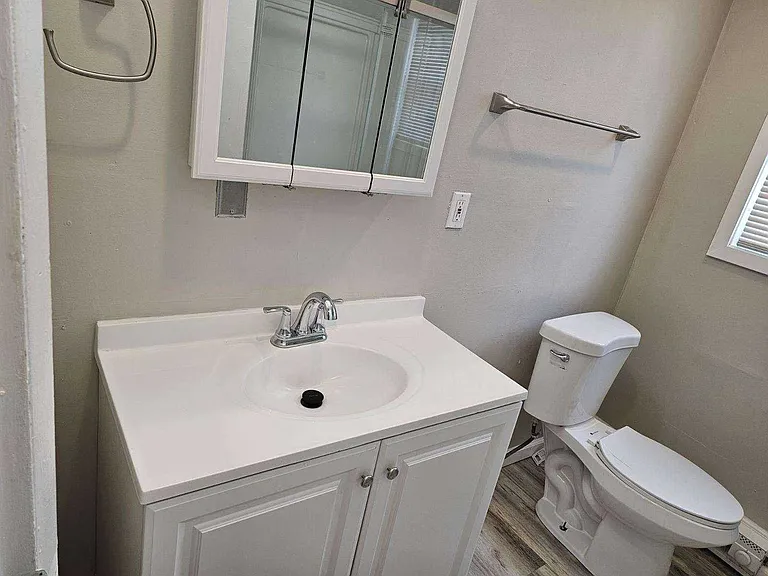 6028 Laurel Hall Dr — Photo 17
