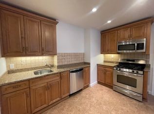 12-39 149th St #1, Whitestone, NY 11357